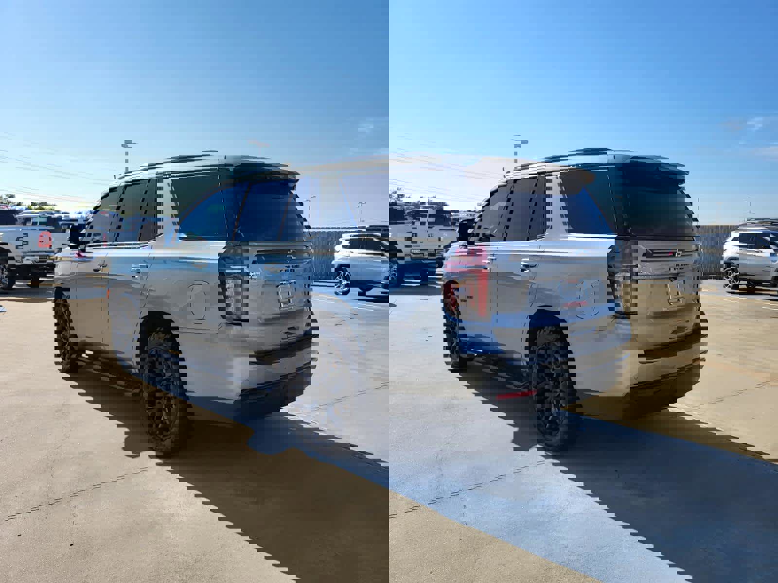 Used 2024 Chevrolet Tahoe Z71 w/ Z71 Off-Road Package image 3