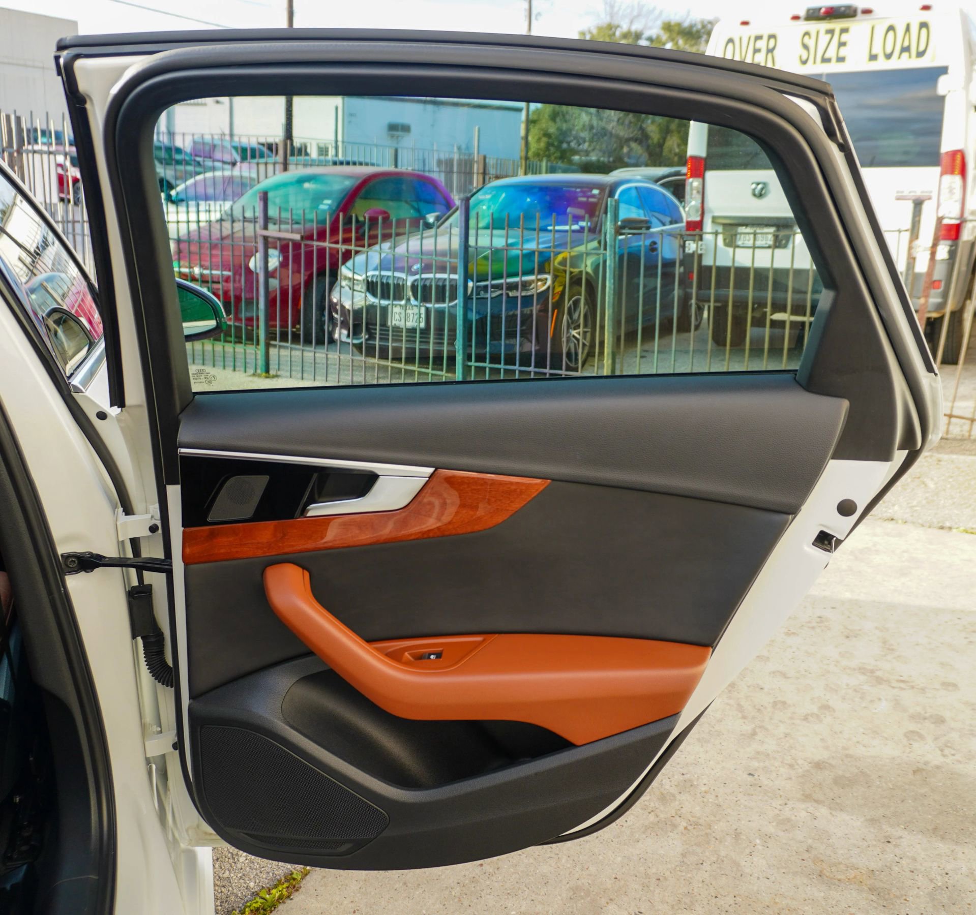 Used 2021 Audi A4 2.0T Premium w/ Convenience Package image 15