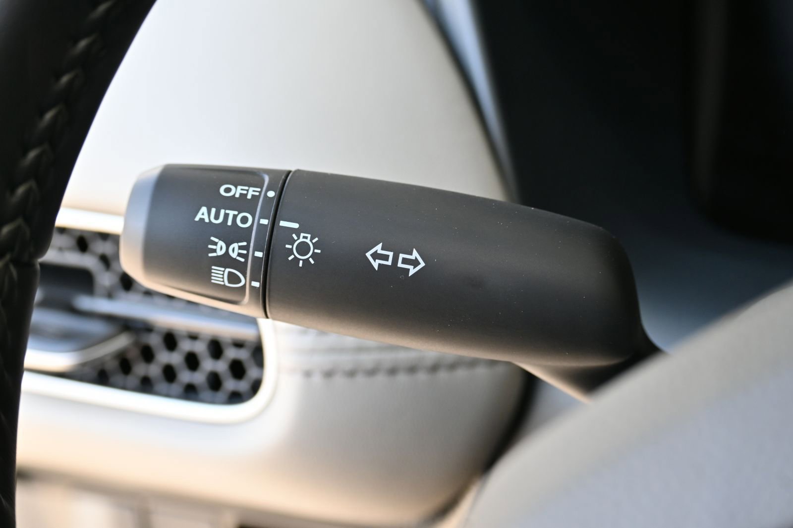 New 2026 Honda HR-V EX-L image 29