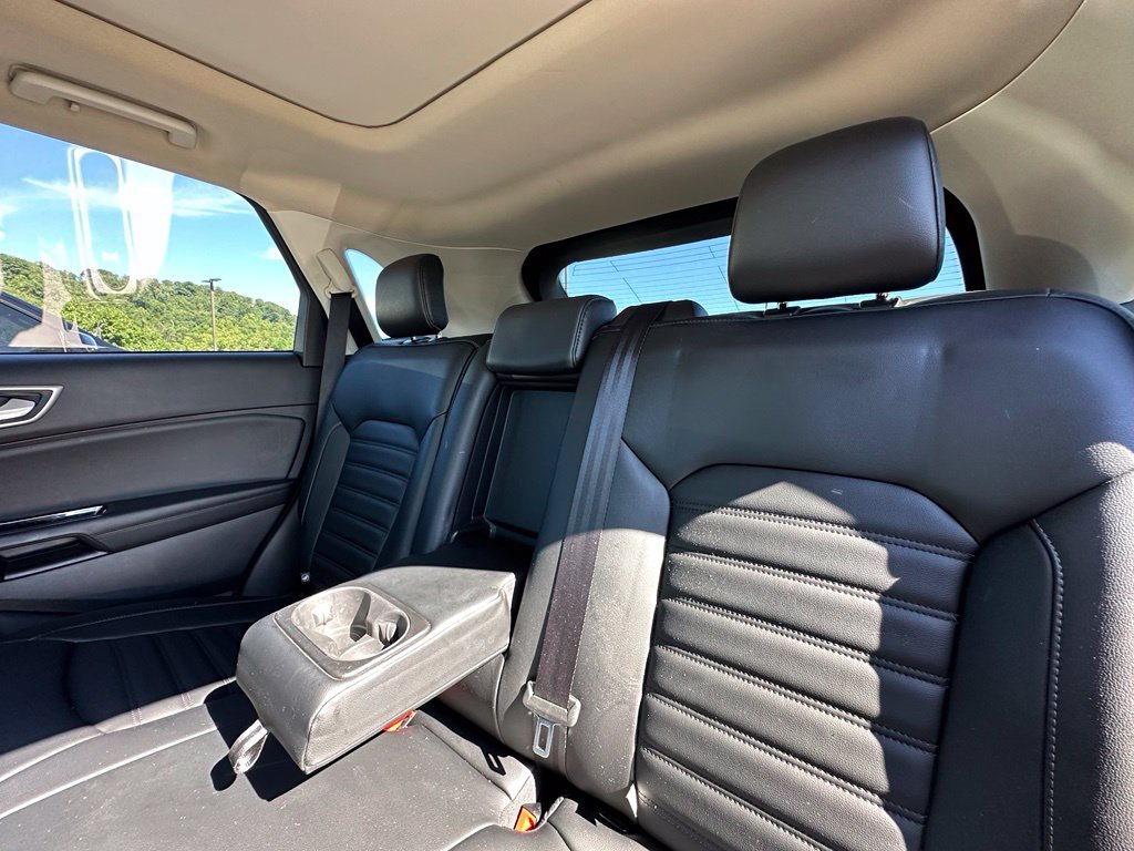 Used 2020 Ford Edge SEL w/ Convenience Package AWD/4WD image 13