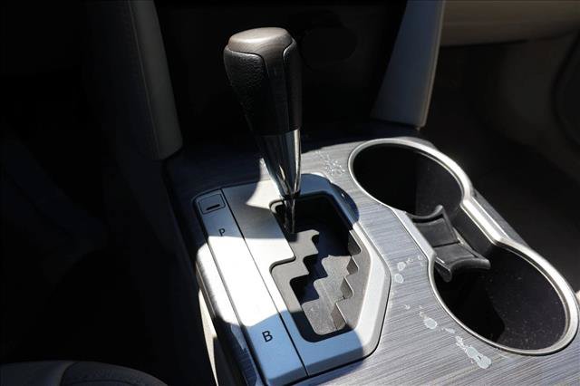 Used 2013 Toyota Camry XLE FWD image 20