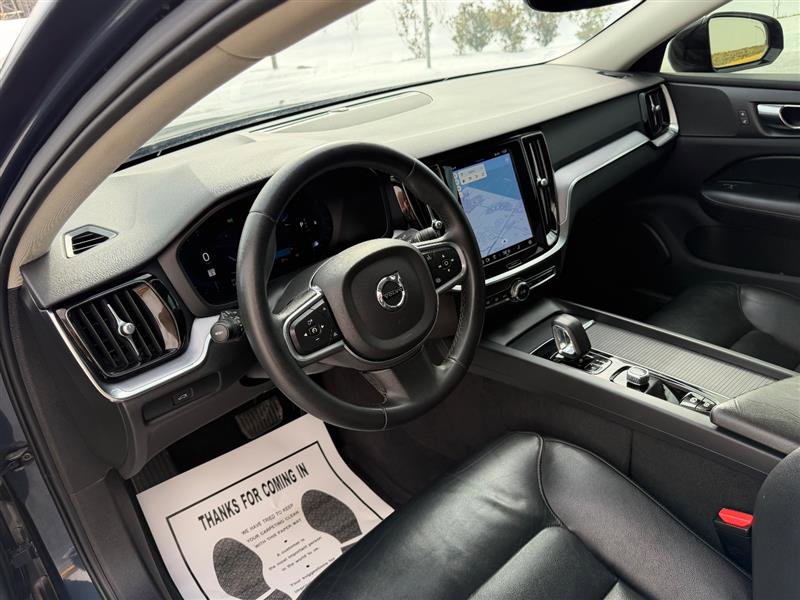 Used 2023 Volvo S60 B5 Core image 32