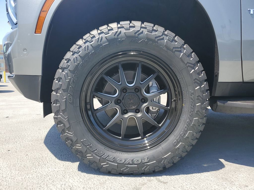 New 2026 Chevrolet Tahoe LT w/ Comfort Package AWD/4WD image 7