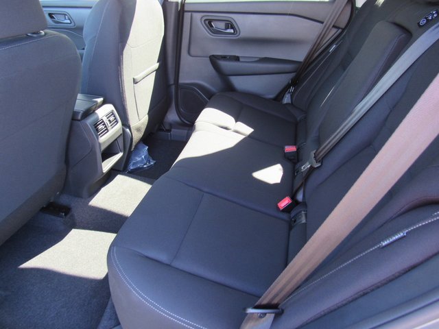 New 2026 Nissan Rogue S image 9