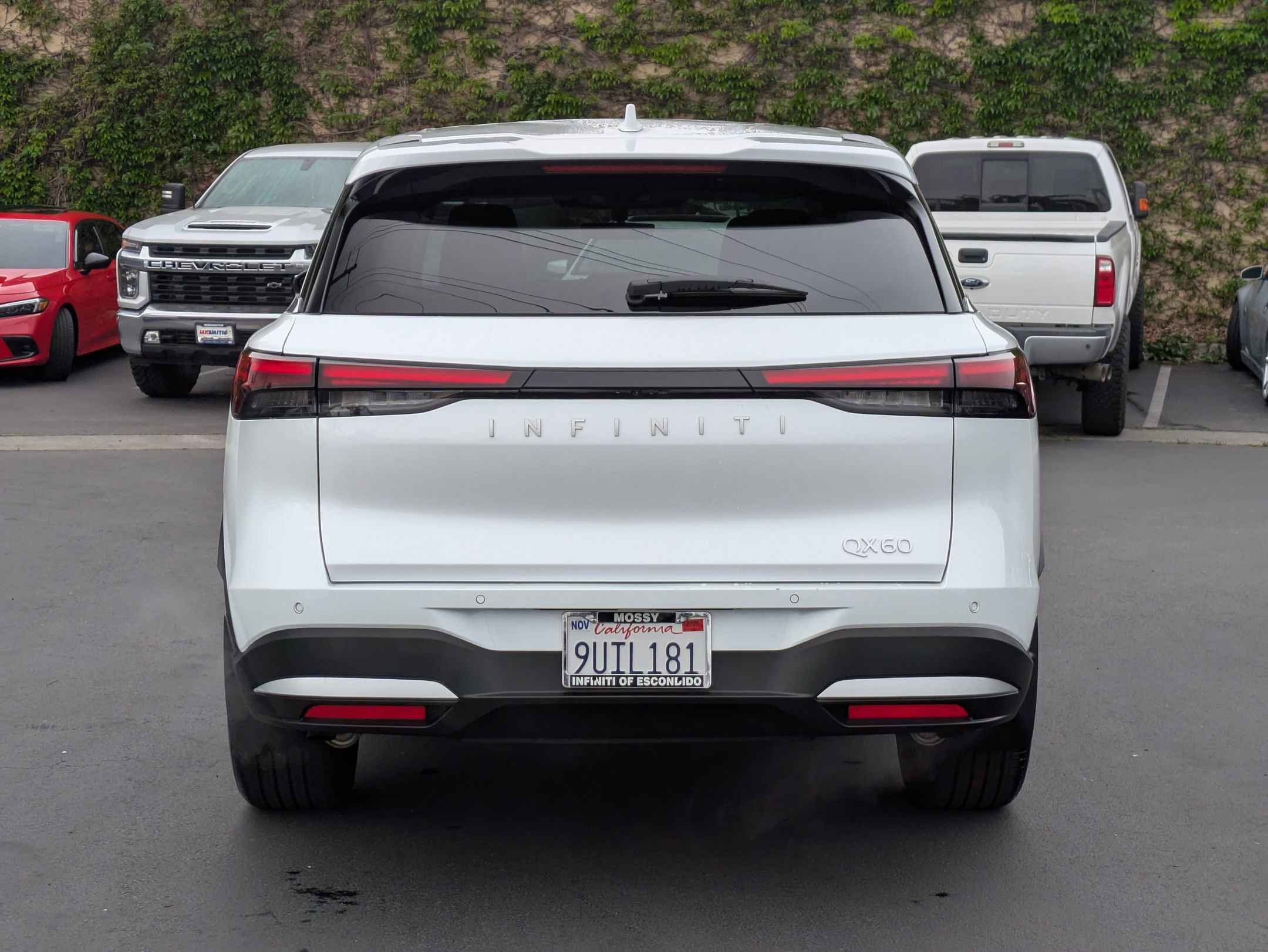 Used 2026 INFINITI QX60 Pure w/ Cargo Package image 9