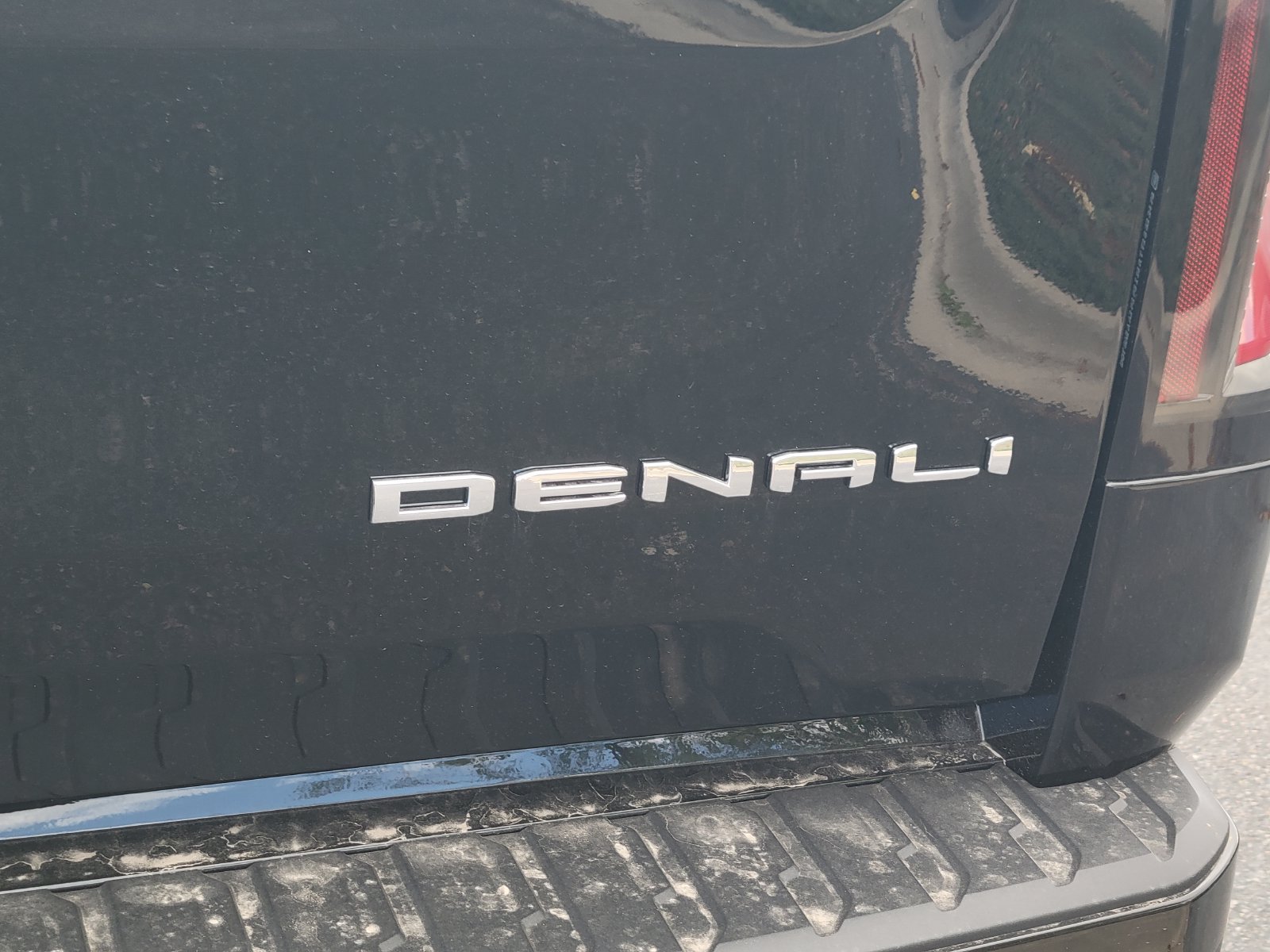 New 2026 GMC Sierra EV Denali AWD/4WD image 14