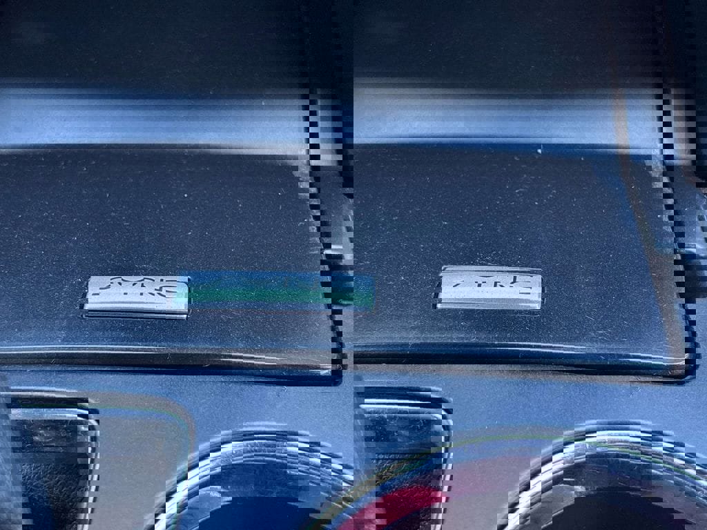 Used 2017 Ford Explorer XLT AWD/4WD image 22