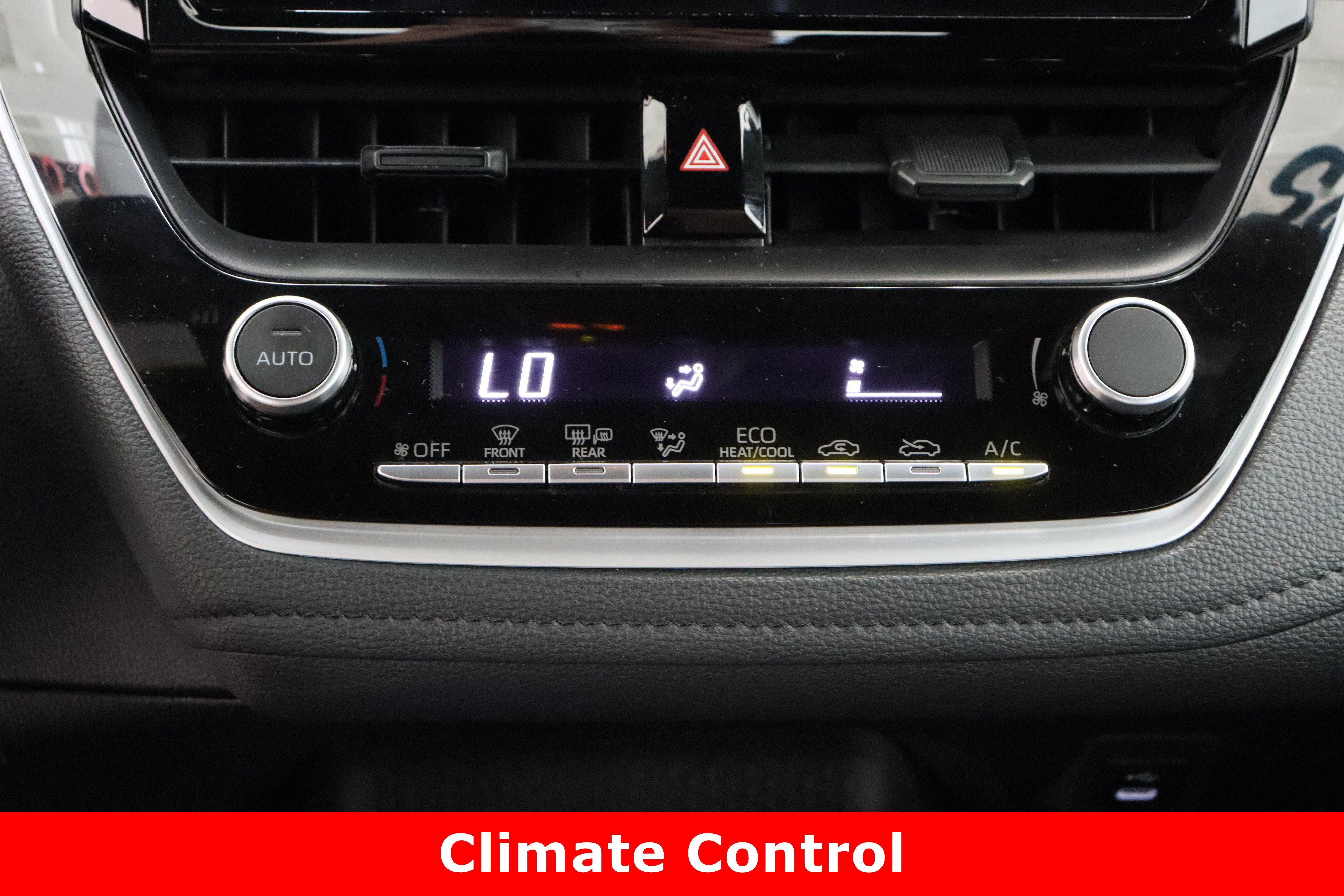 Certified 2025 Toyota Corolla SE image 19