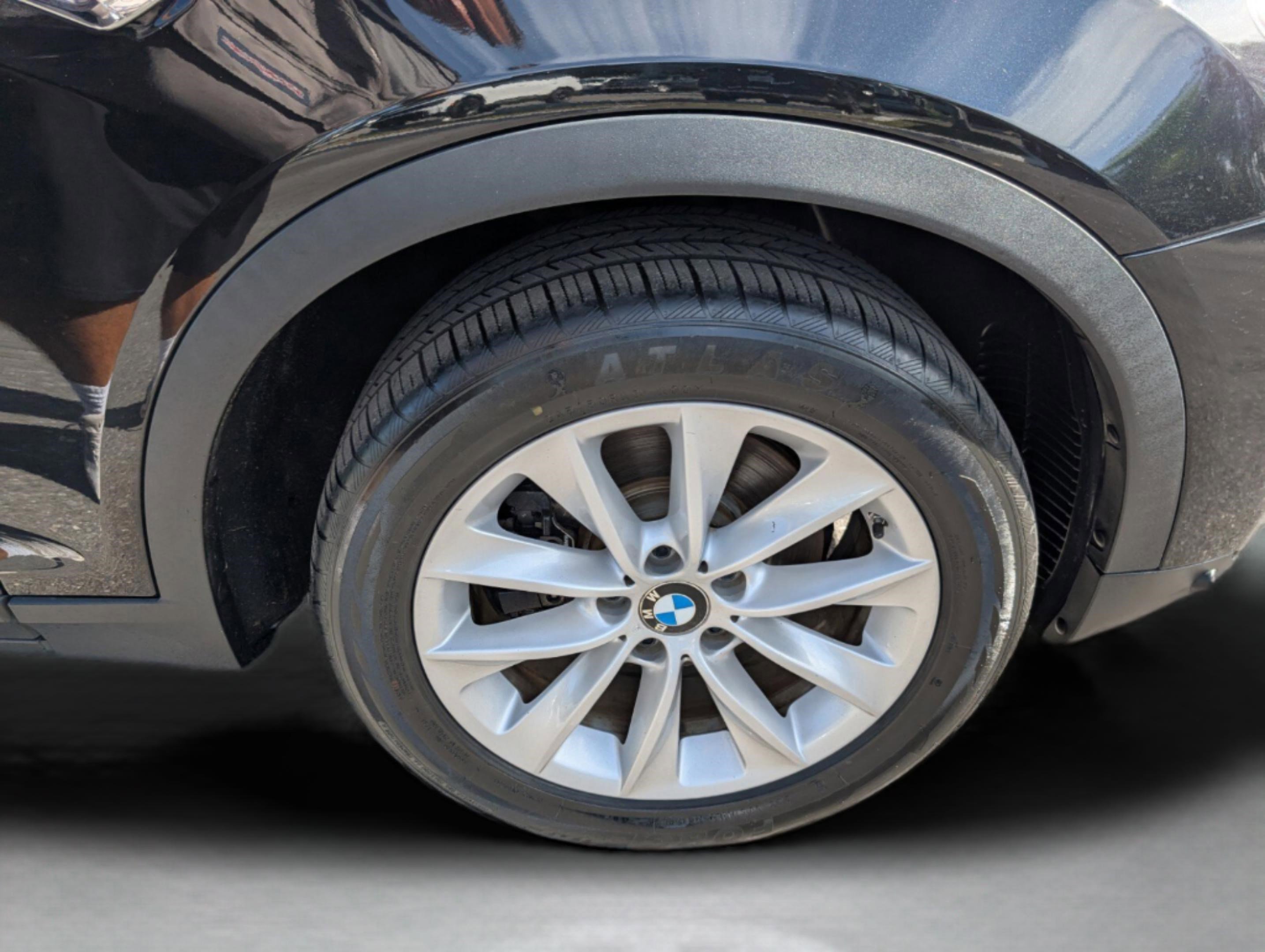 Used 2017 BMW X3 xDrive28i image 30