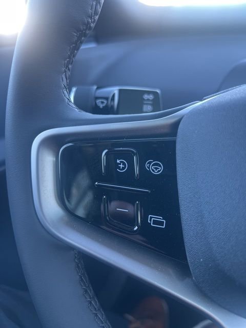 New 2025 Volvo EX30 Ultra w/ Protection Package Premier image 18