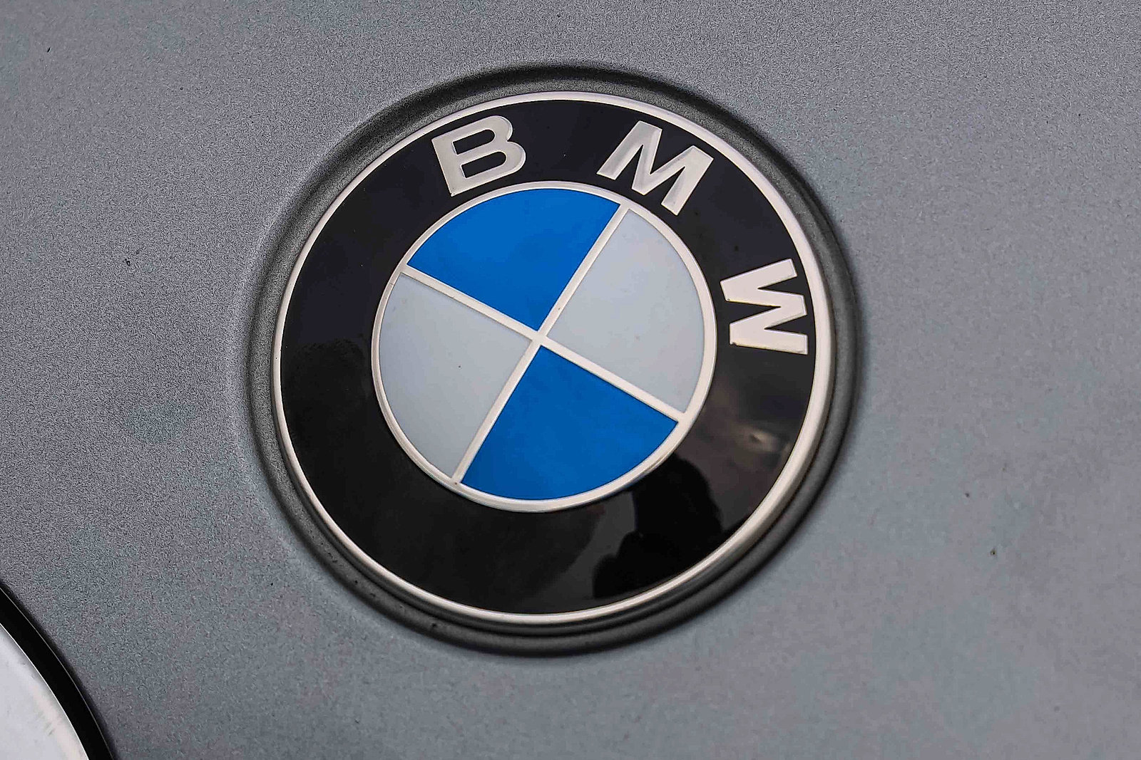 Used 2023 BMW 330i xDrive Sedan w/ Premium Package AWD/4WD image 30