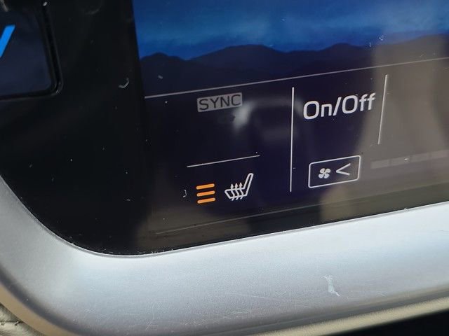 Used 2020 Subaru Outback Premium w/ Popular Package #1 image 16