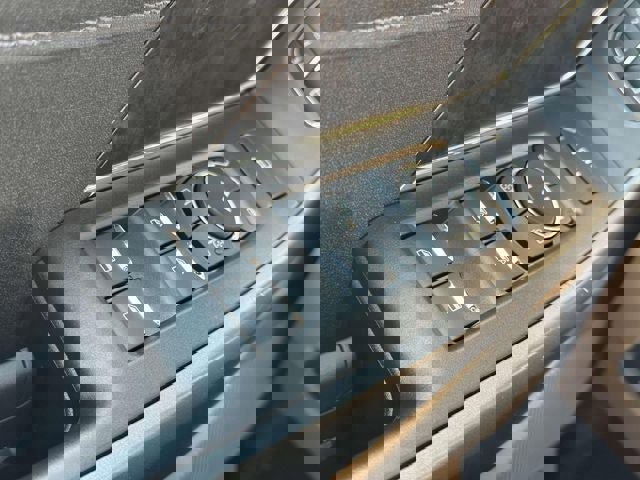 New 2025 Ford F250 Lariat w/ Lariat Ultimate Package image 19