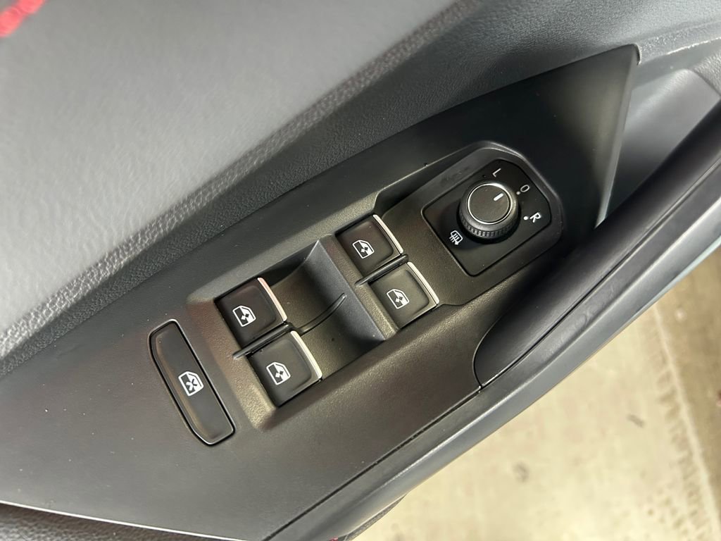 Used 2025 Volkswagen Jetta GLI Autobahn w/ GLI Black Package image 23