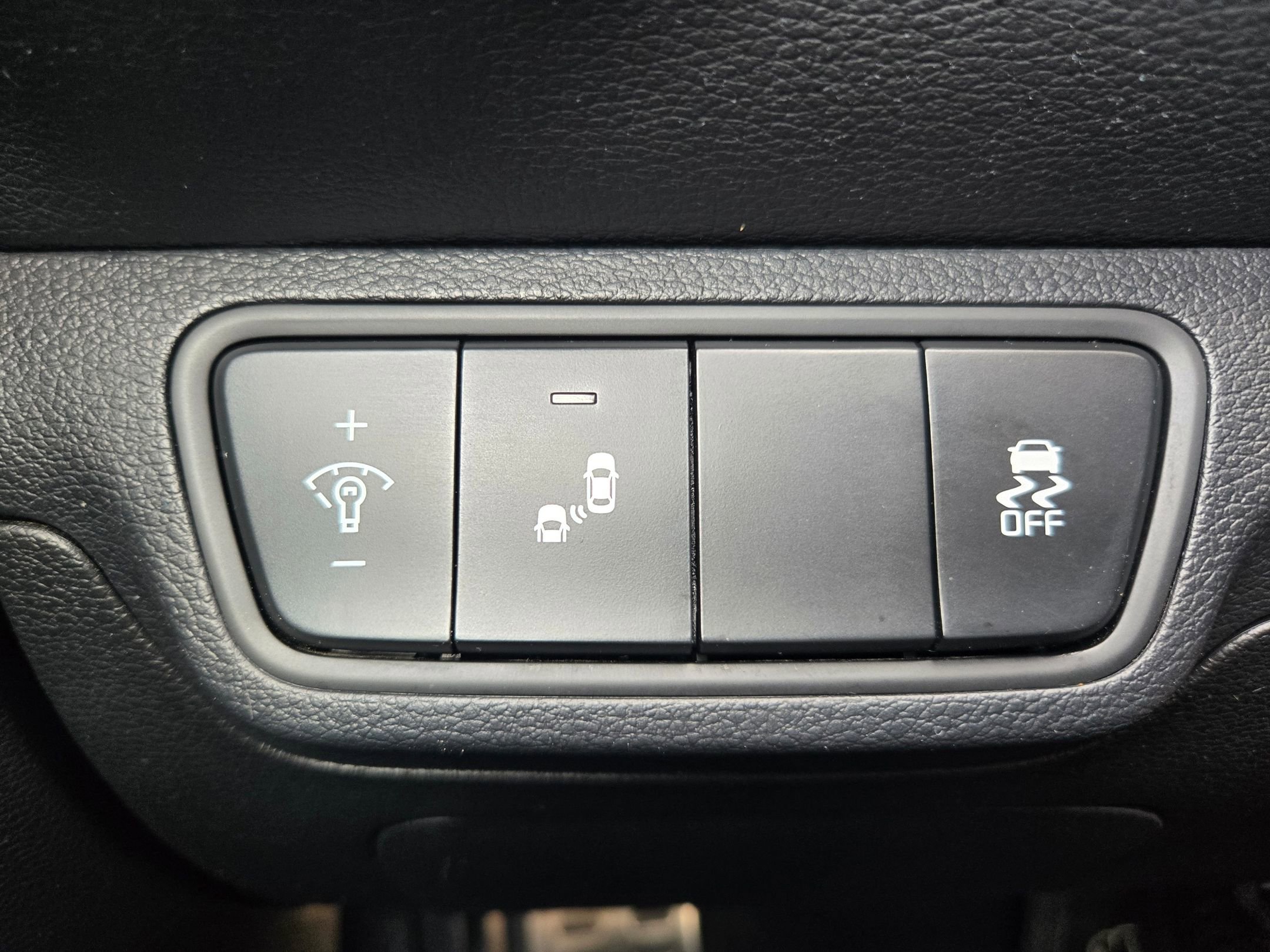 Used 2023 Kia Forte GT FWD image 25