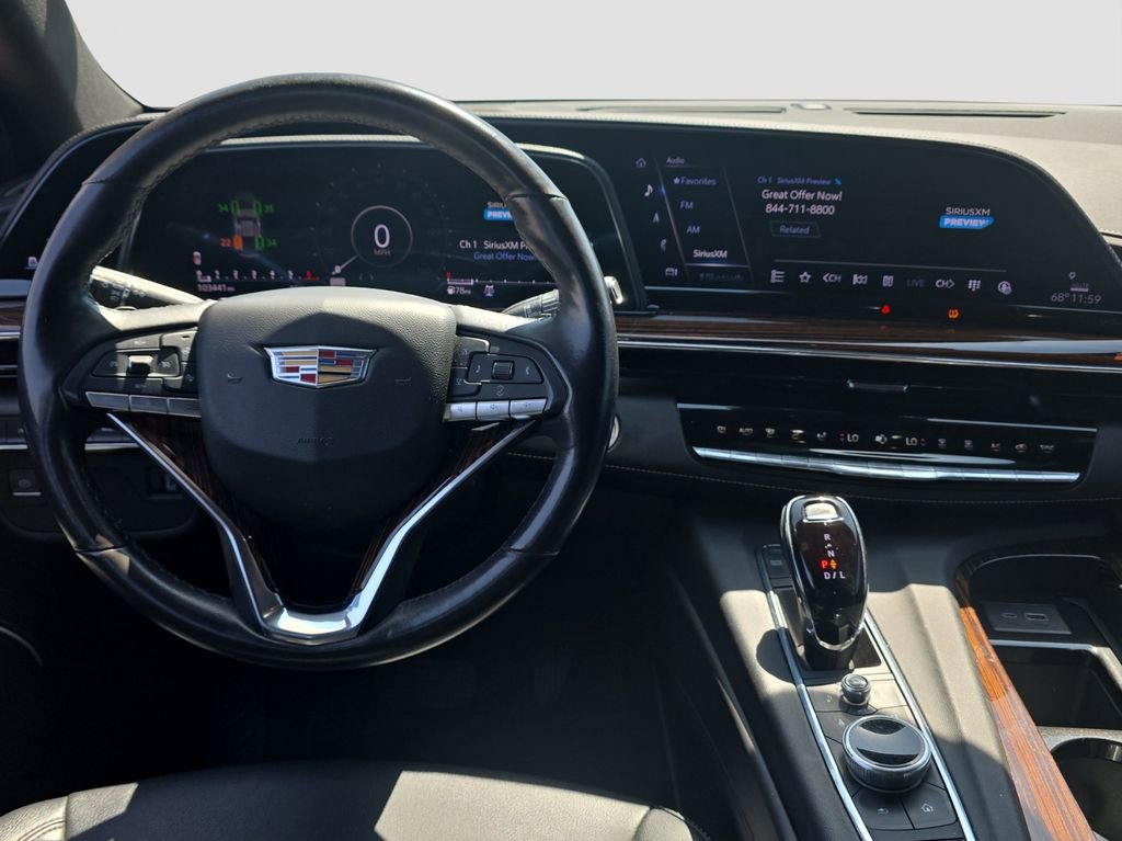 Used 2023 Cadillac Escalade ESV Luxury AWD/4WD image 13