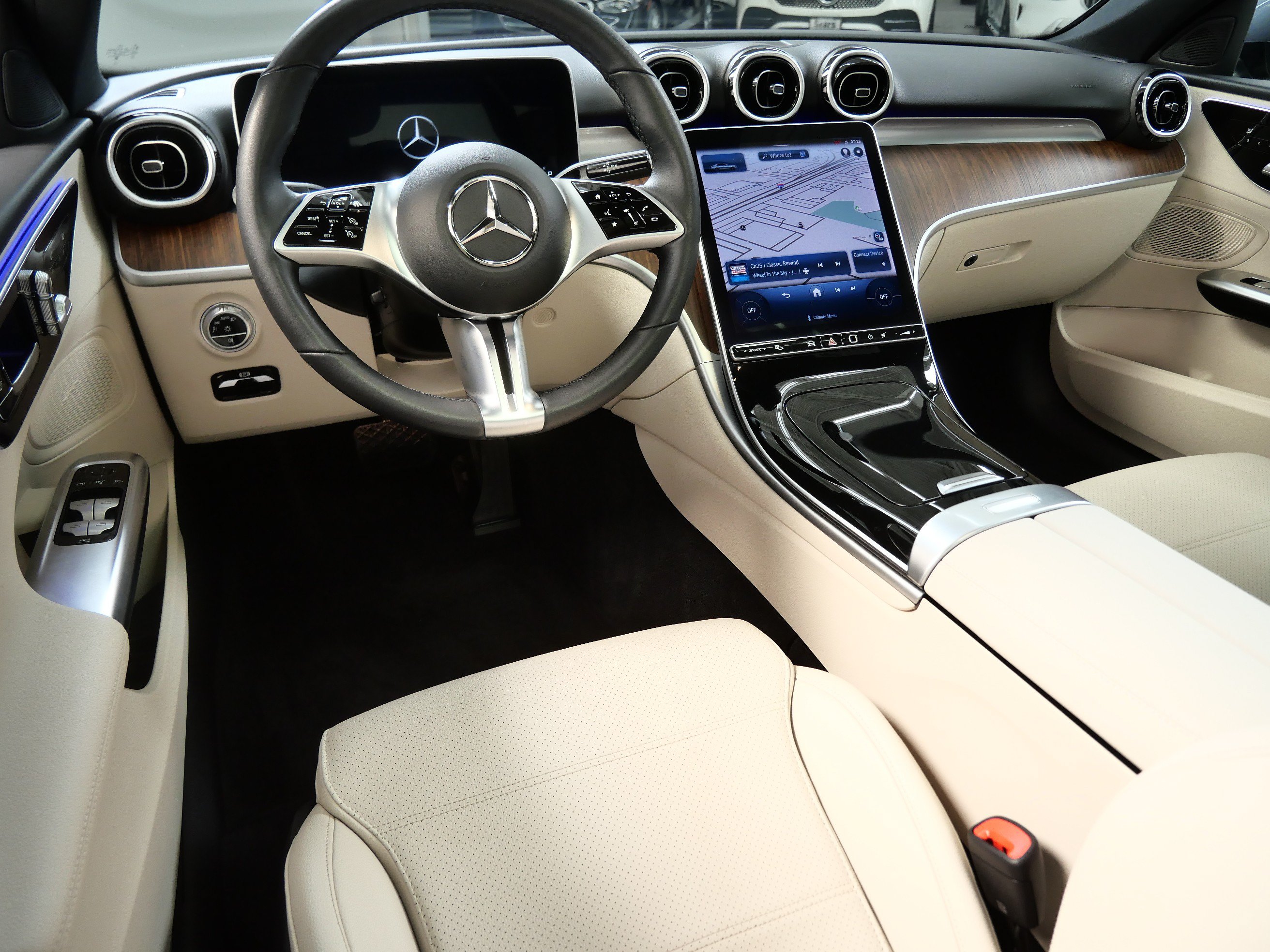 Certified 2023 Mercedes-Benz C 300 4MATIC Sedan image 2
