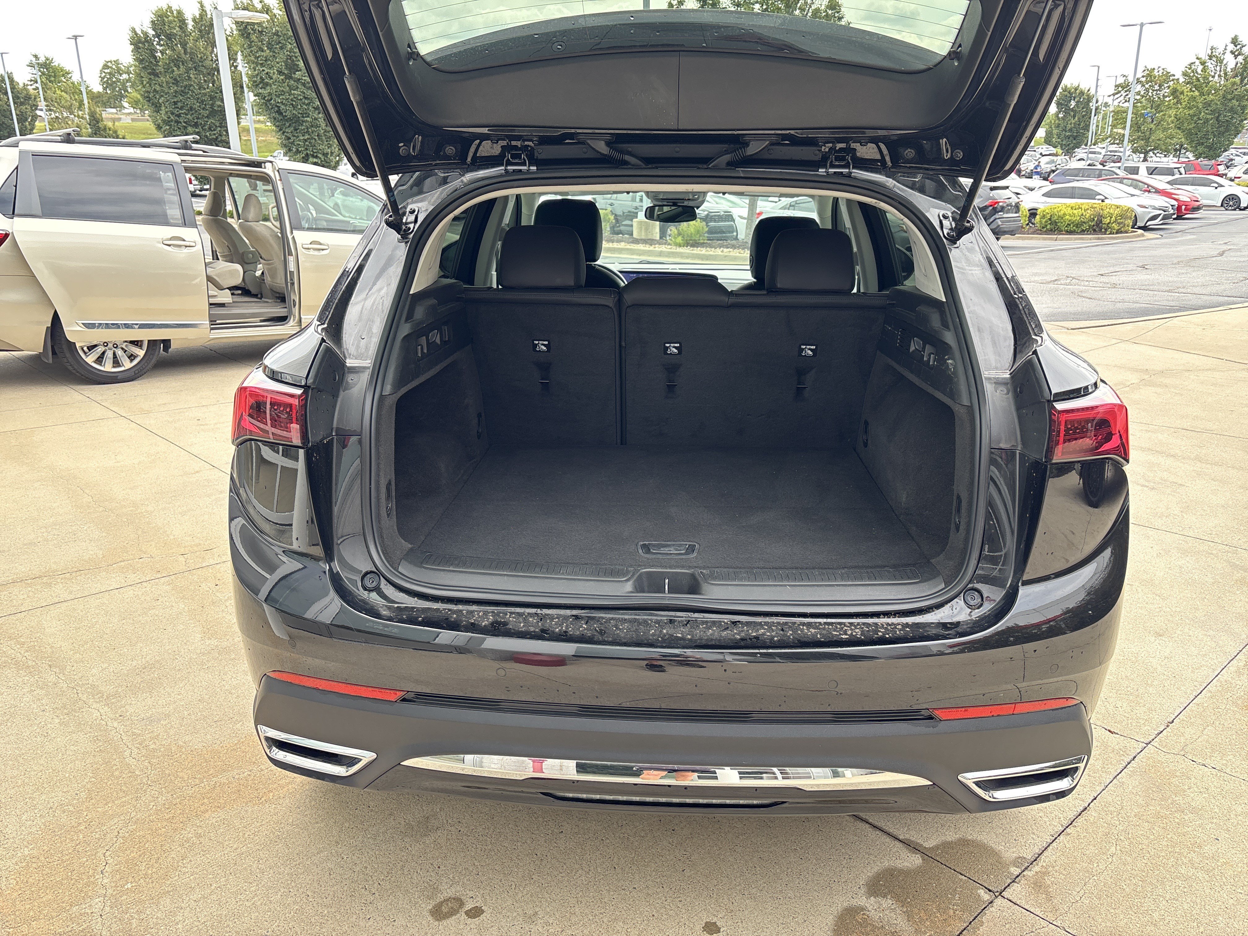 Used 2024 Buick Envision Preferred AWD/4WD image 30