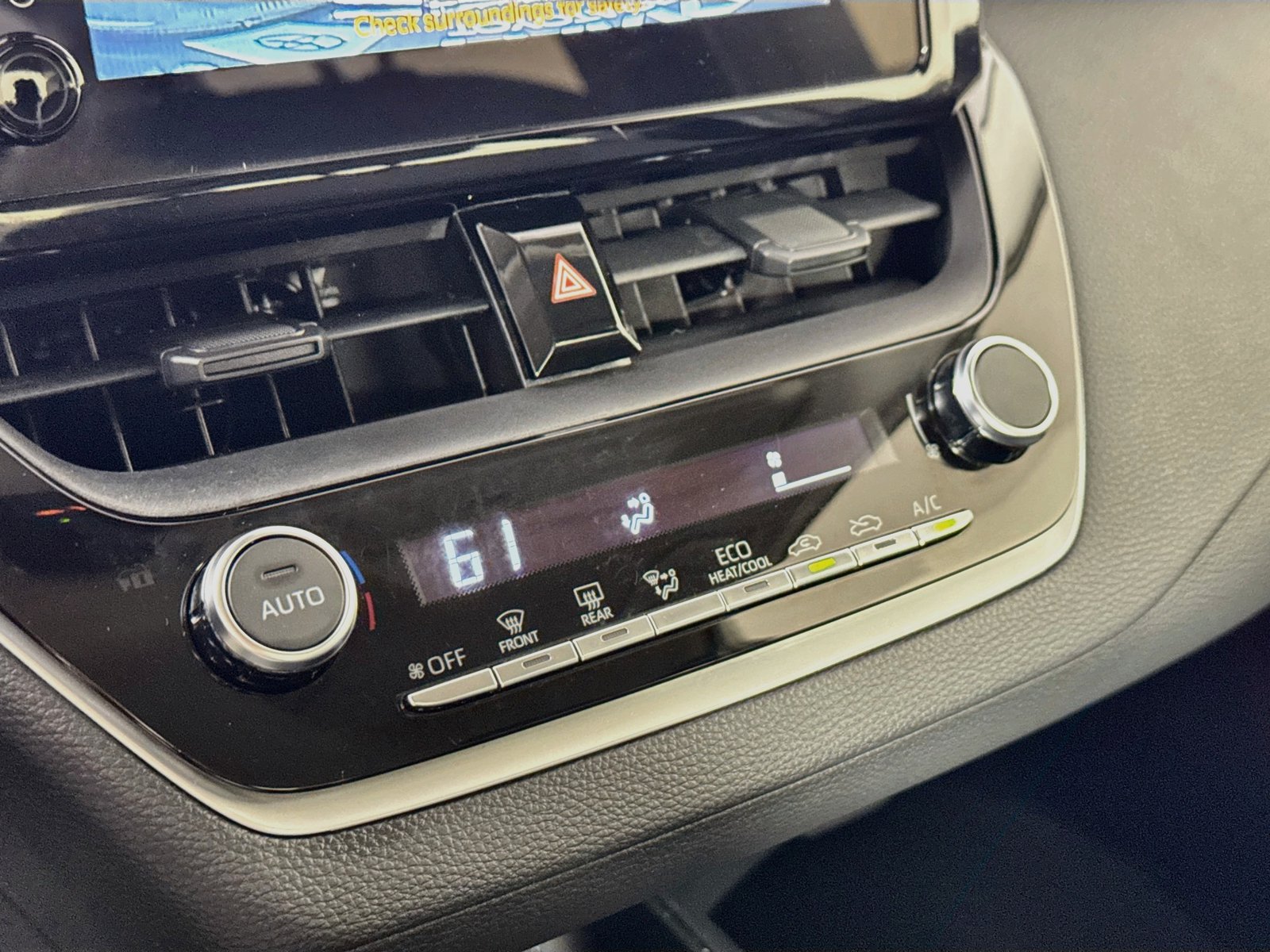Certified 2025 Toyota Corolla LE FWD image 11