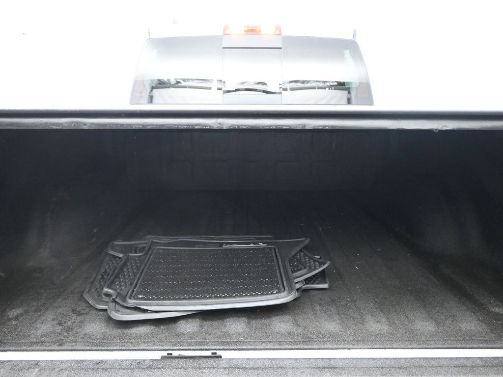 Used 2016 RAM 1500 Limited image 27