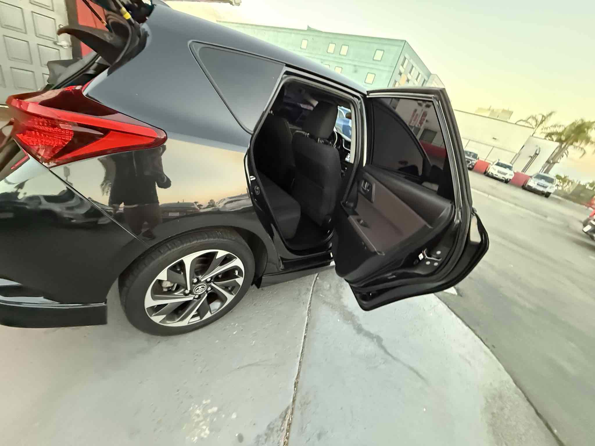 Used 2017 Toyota Corolla iM image 38