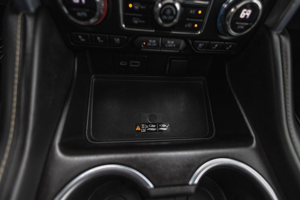 Used 2023 GMC Yukon XL SLT image 15