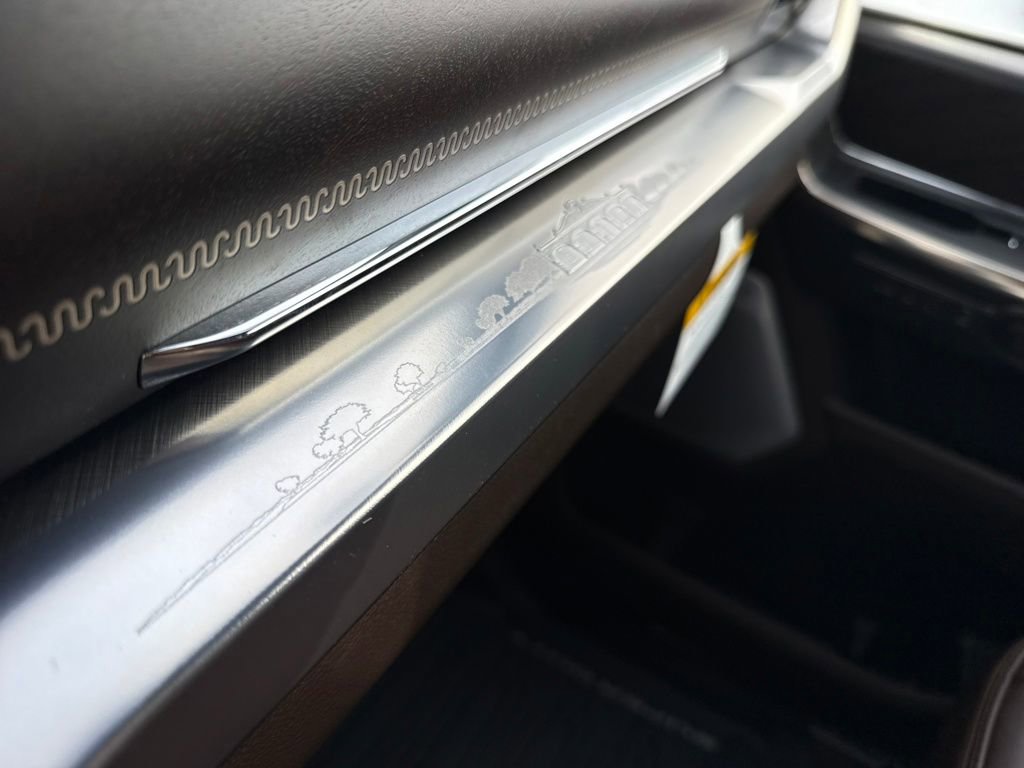 New 2026 Ford F350 King Ranch w/ FX4 Off-Road Package image 74