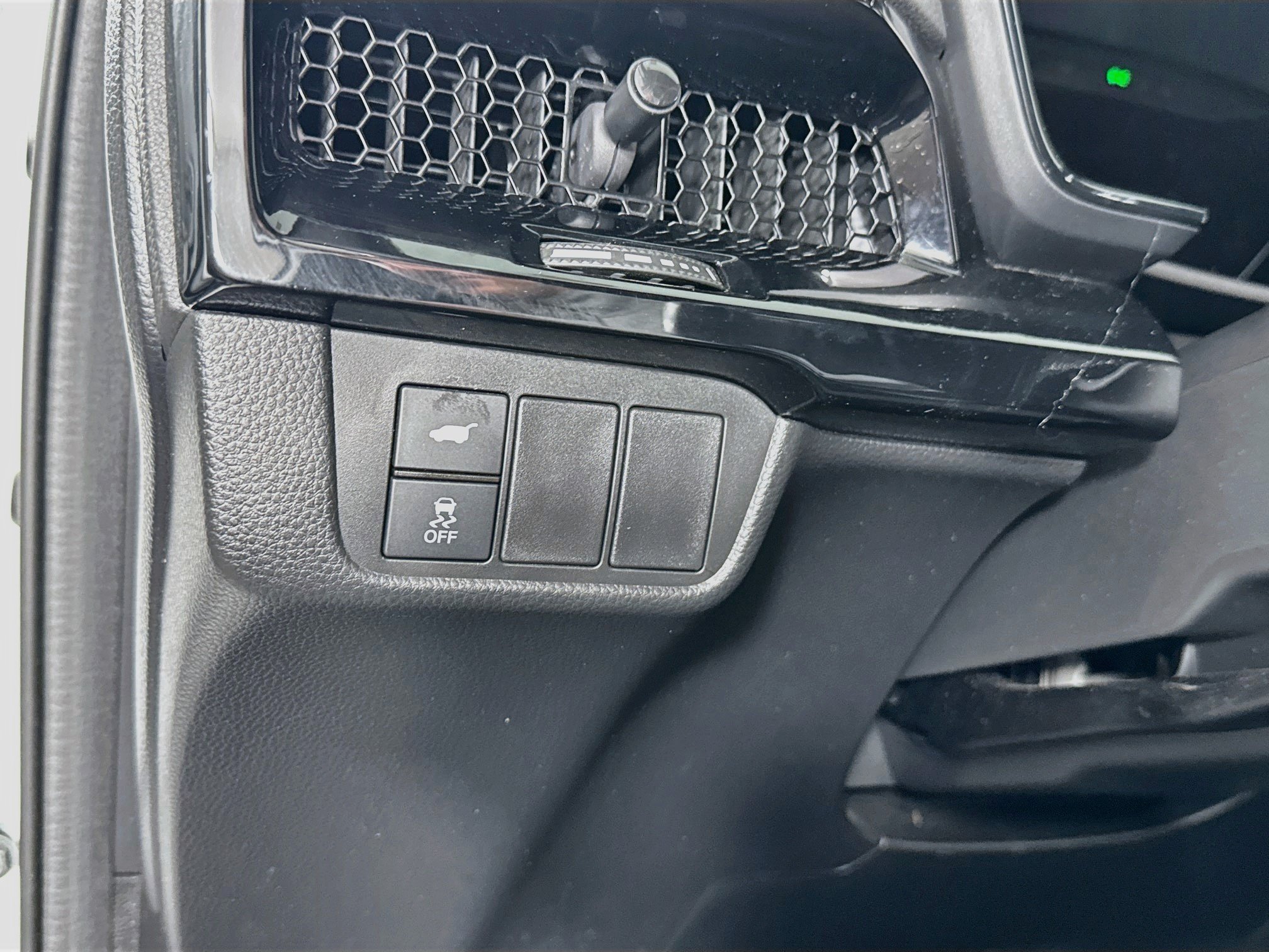 Used 2023 Honda CR-V Sport Touring image 10