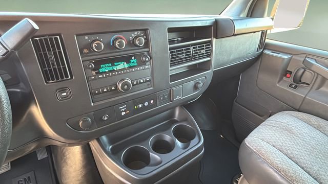 Used 2024 Chevrolet Express 3500 LT w/ LT Preferred Equipment Group RWD image 21