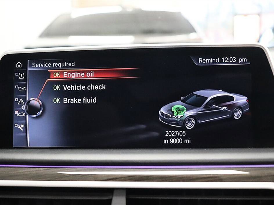 Used 2017 BMW 740i RWD image 35