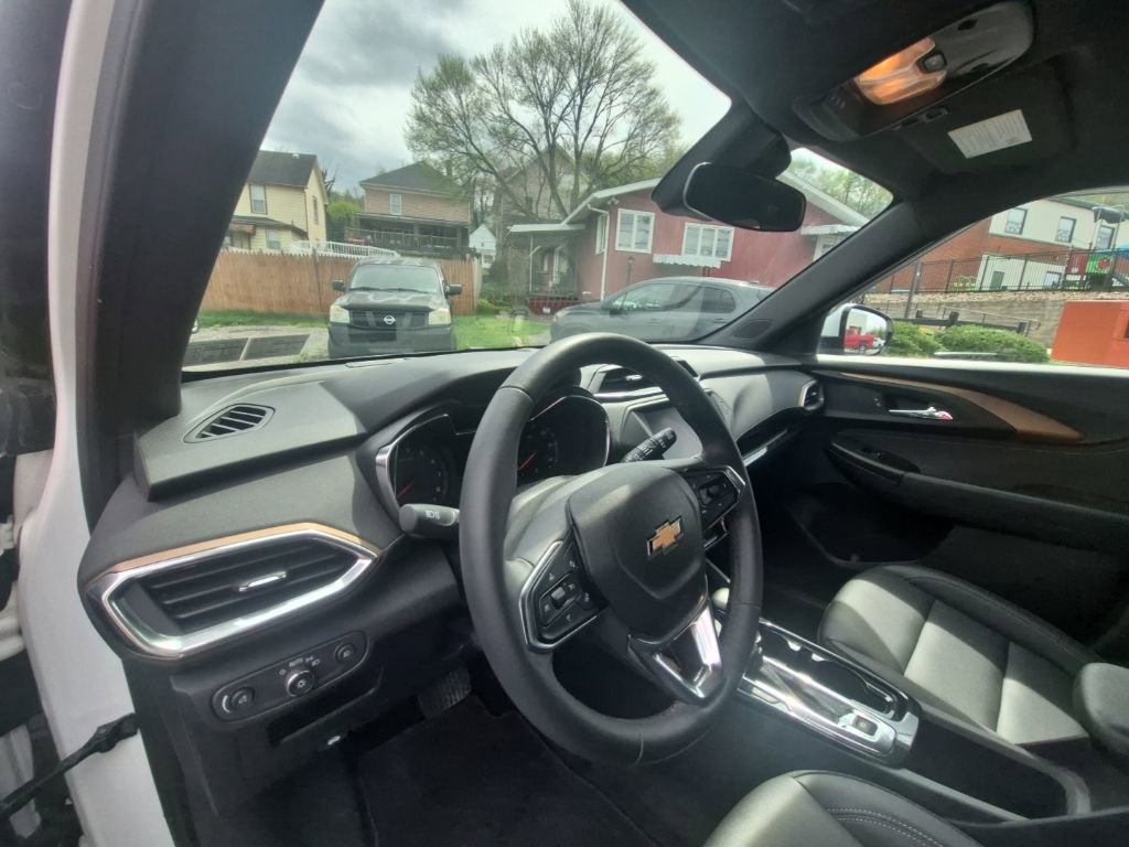 Used 2023 Chevrolet TrailBlazer ACTIV image 10