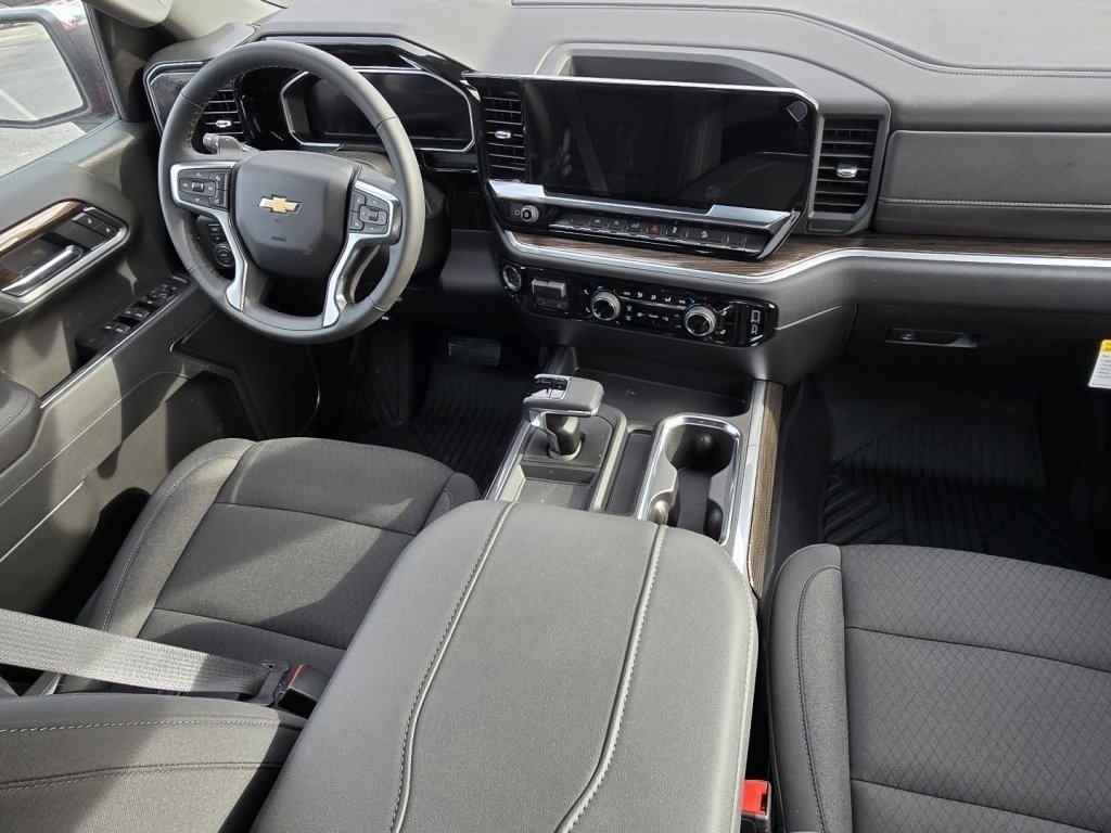 New 2026 Chevrolet Silverado 1500 LT AWD/4WD image 13