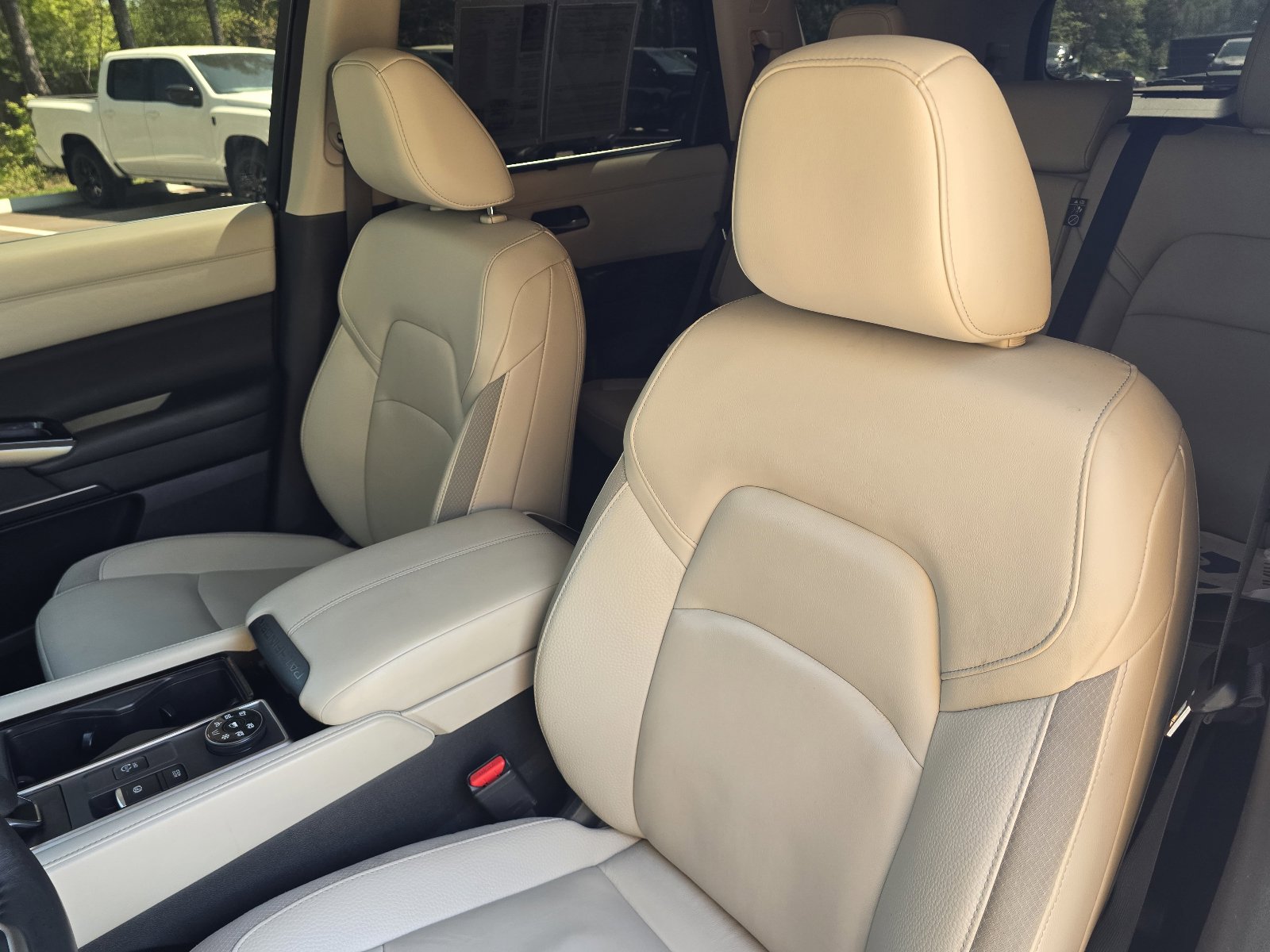 Certified 2023 Nissan Pathfinder SL AWD/4WD image 14