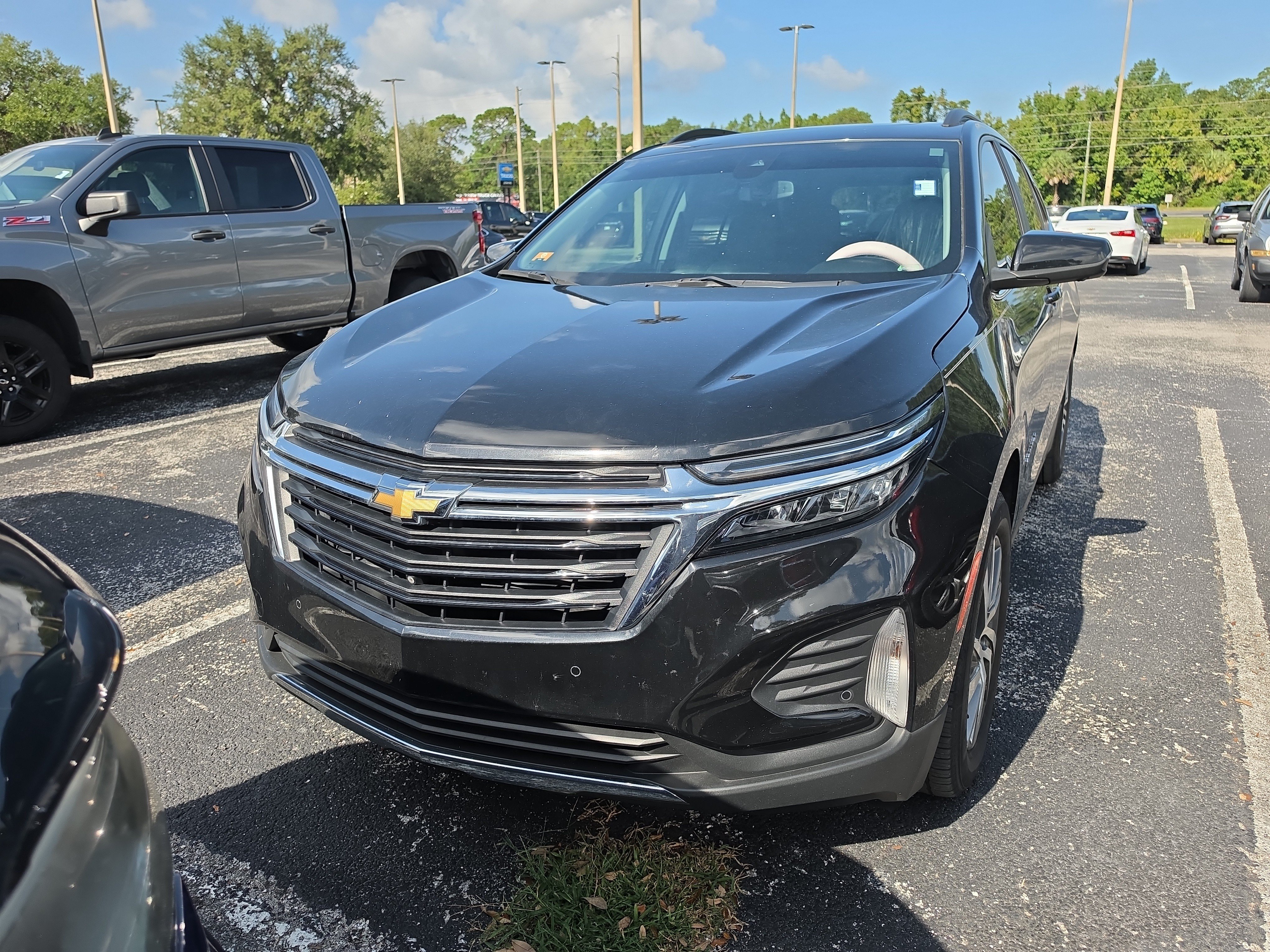 Used 2022 Chevrolet Equinox LT FWD image 8