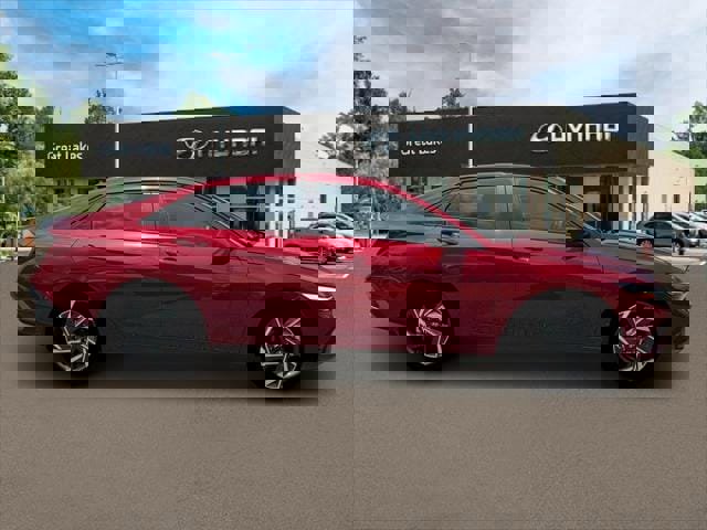 New 2025 Hyundai Elantra SEL image 4