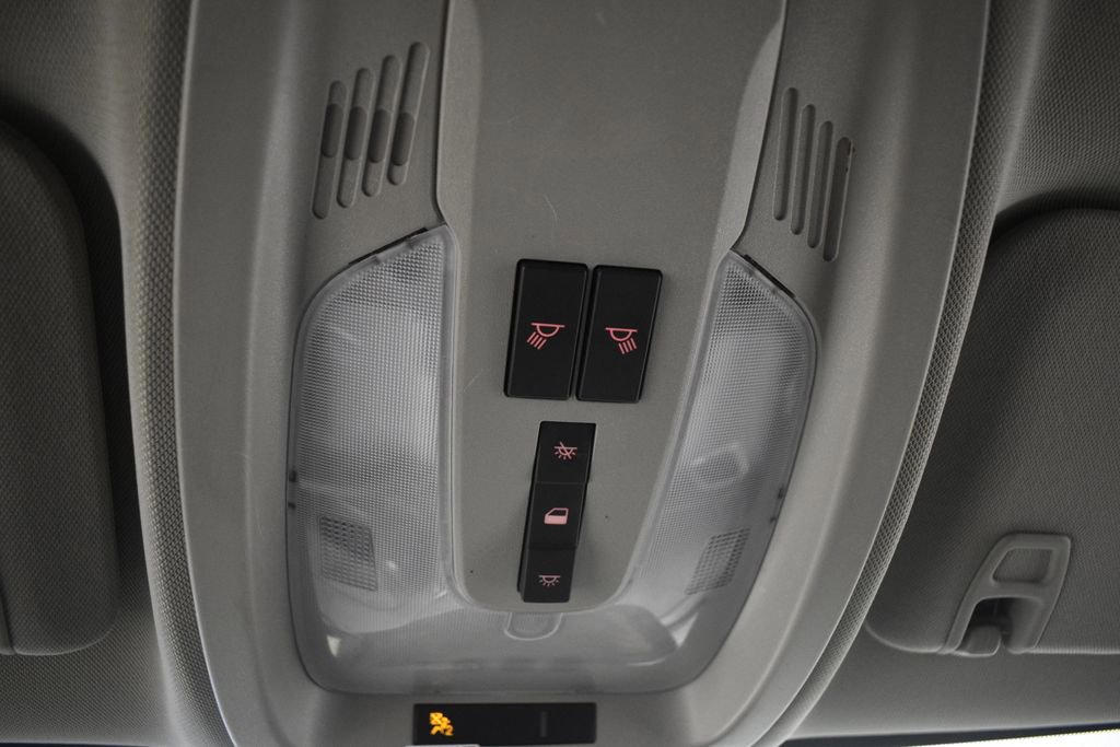 Used 2017 GMC Terrain SLE image 37