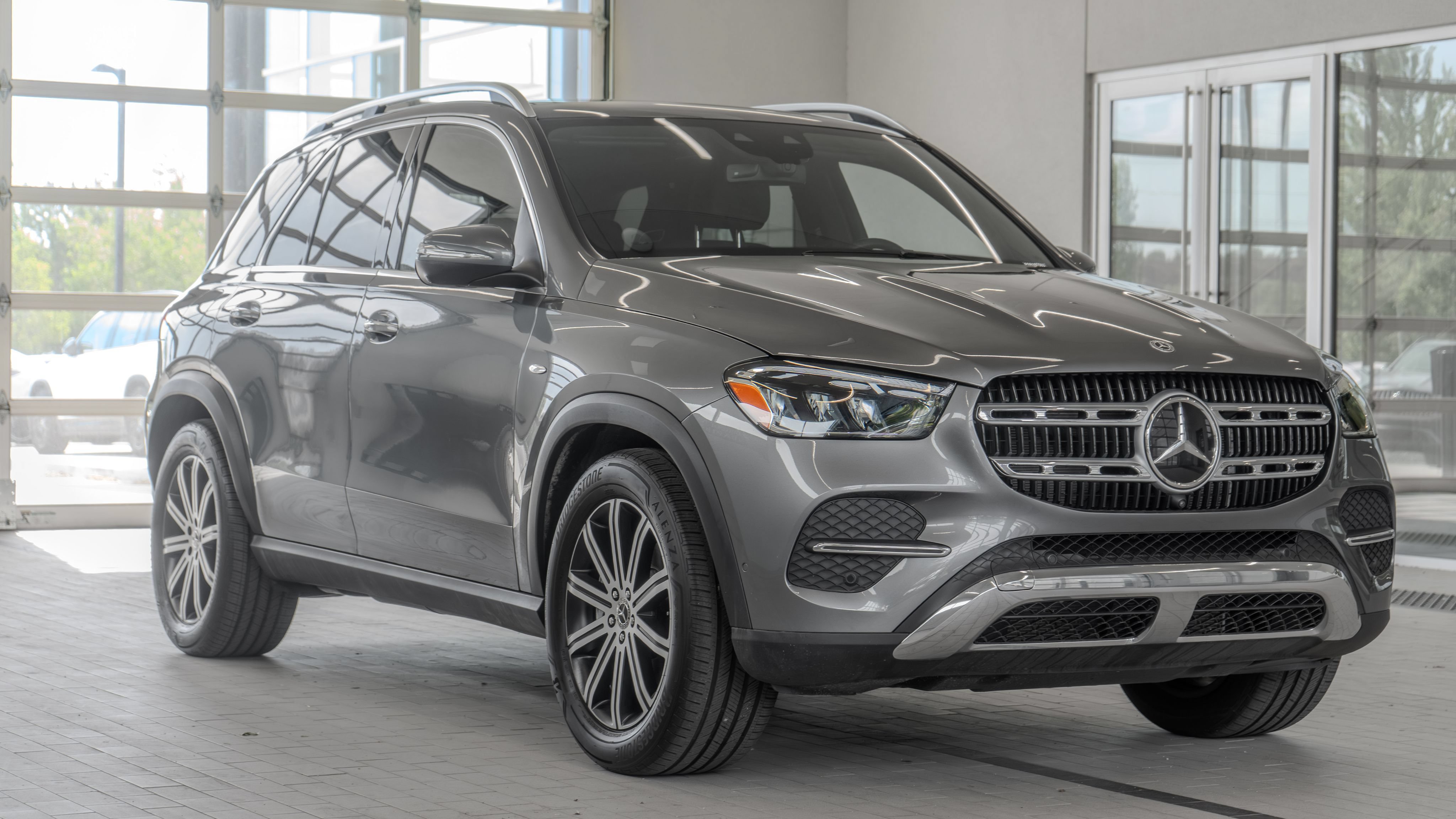 Certified 2025 Mercedes-Benz GLE 450e 4MATIC image 21