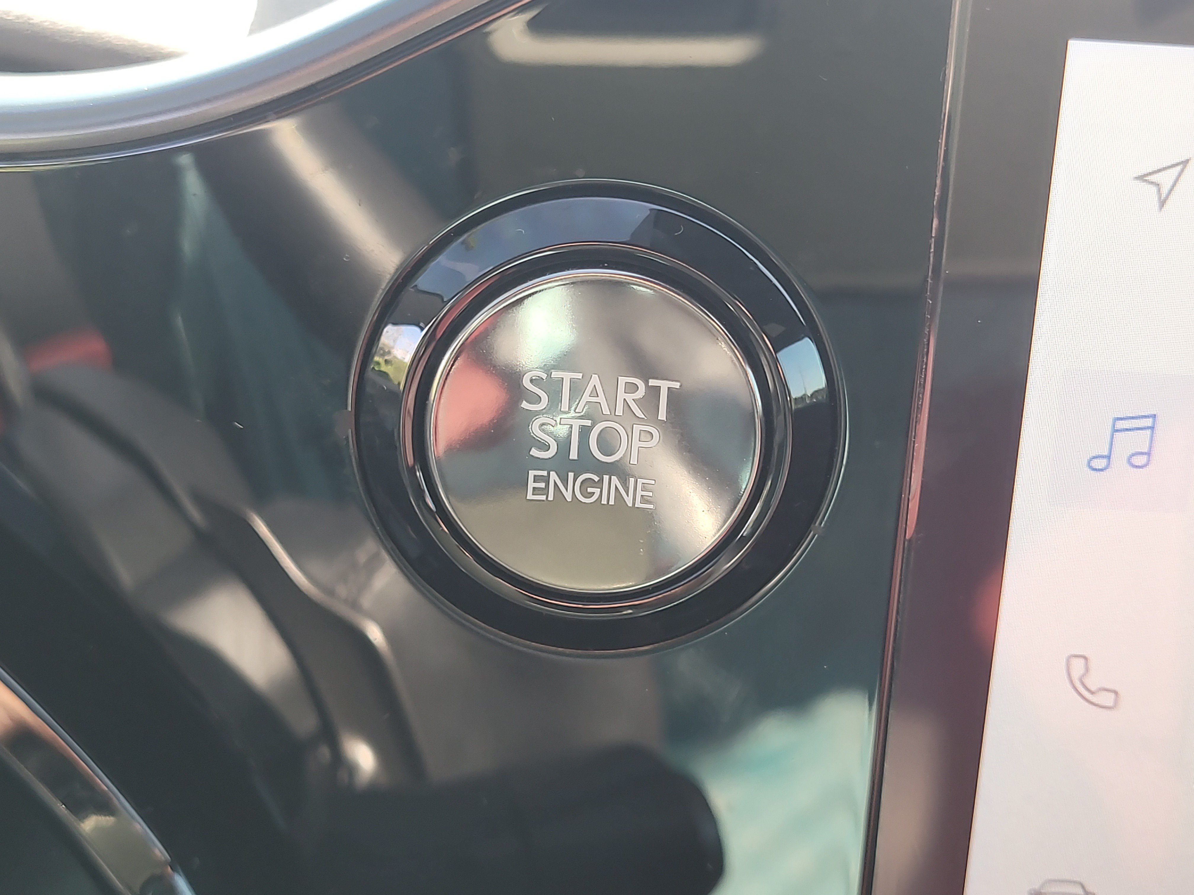 Used 2025 Lexus NX 250 FWD w/ Accessory Package (2T) image 31