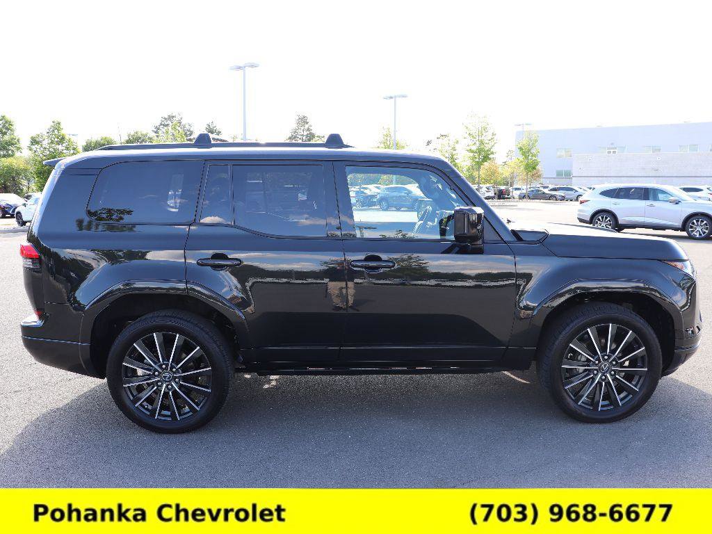 Used 2024 Lexus GX 550 AWD/4WD image 8