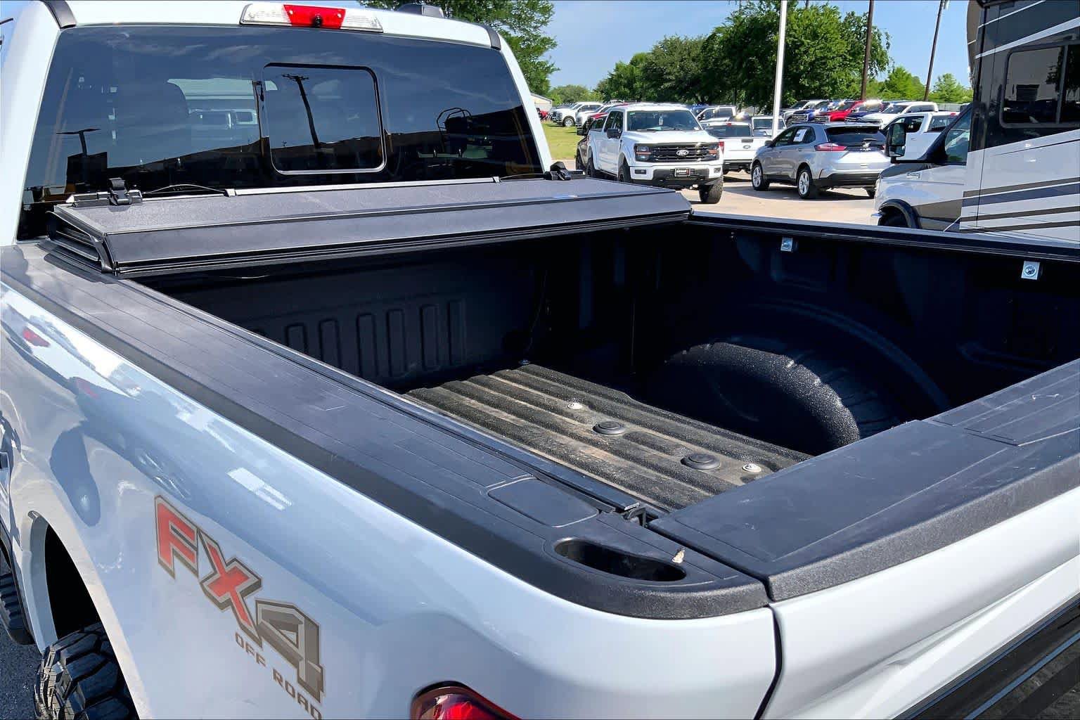 Used 2026 Ford F250 Platinum AWD/4WD image 10