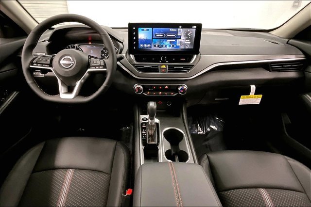New 2026 Nissan Altima 2.5 SR FWD image 6