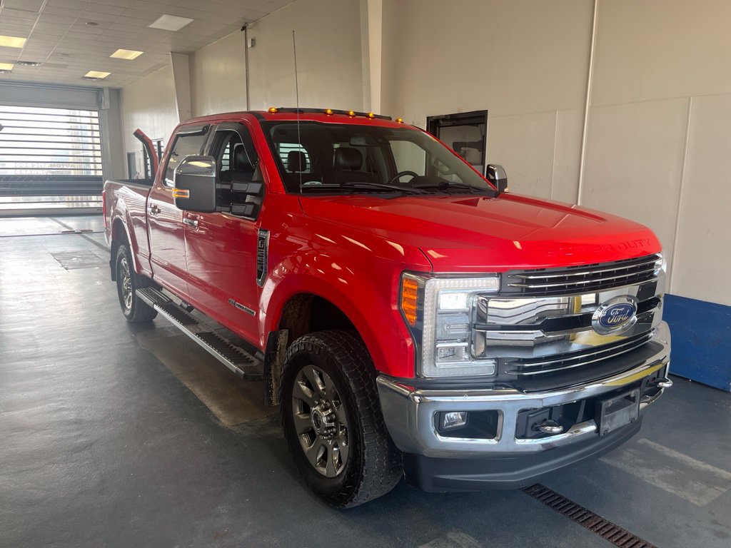 Used 2017 Ford F250 Lariat w/ Lariat Ultimate Package AWD/4WD image 1