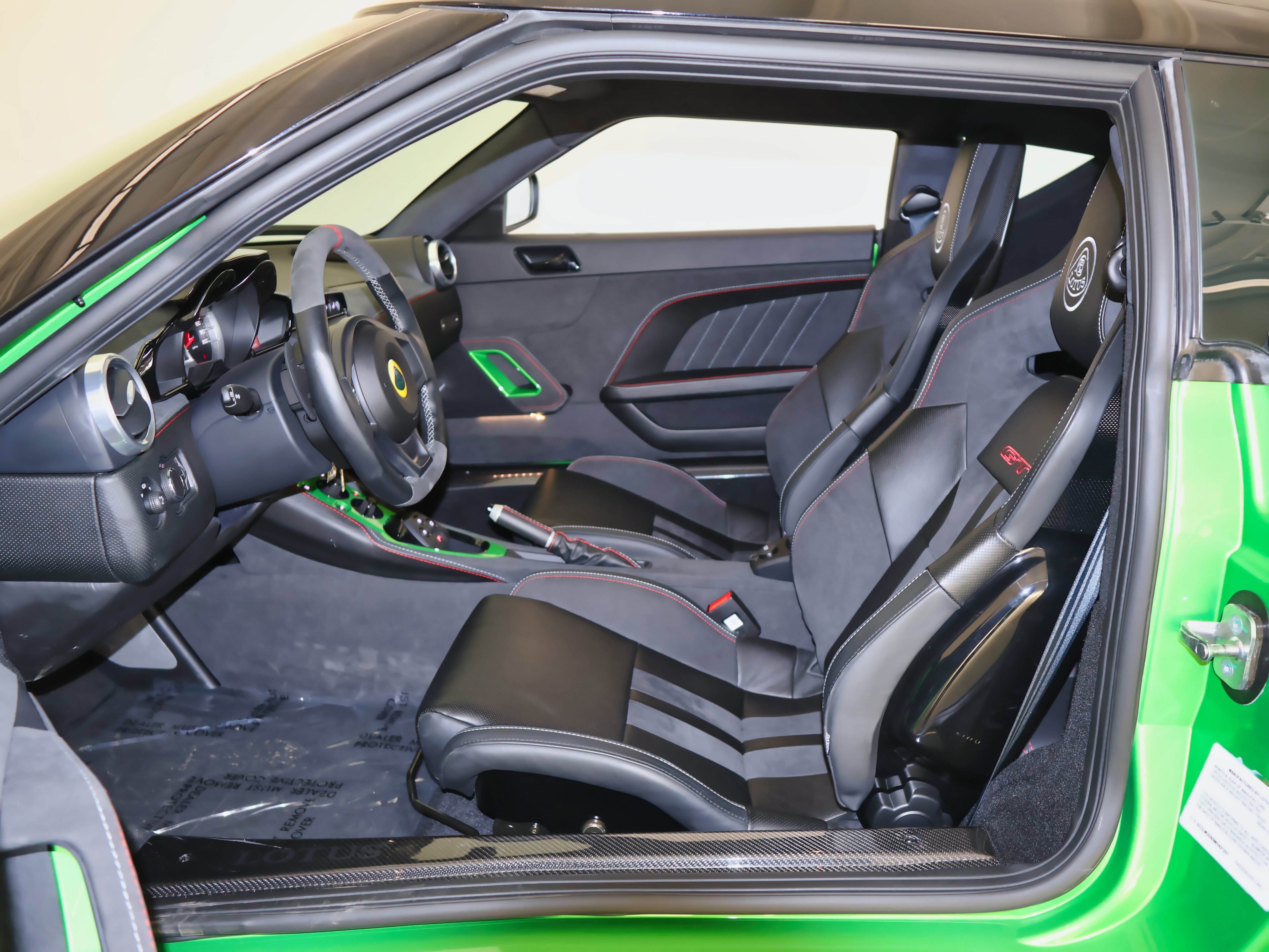 Used 2021 Lotus Evora image 22