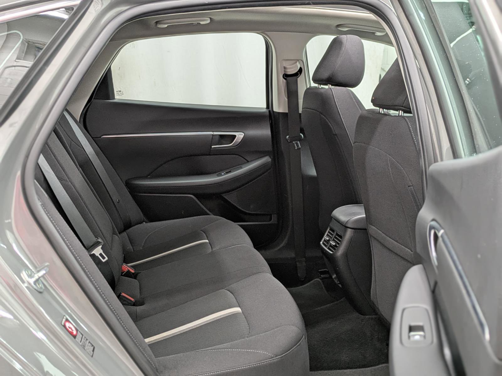 Used 2022 Hyundai Sonata SEL w/ Convenience Package image 29