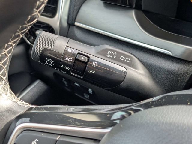 Used 2023 Kia Sorento SX AWD/4WD image 25