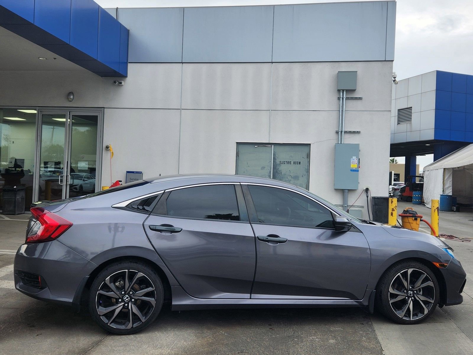 Used 2019 Honda Civic Sport image 8