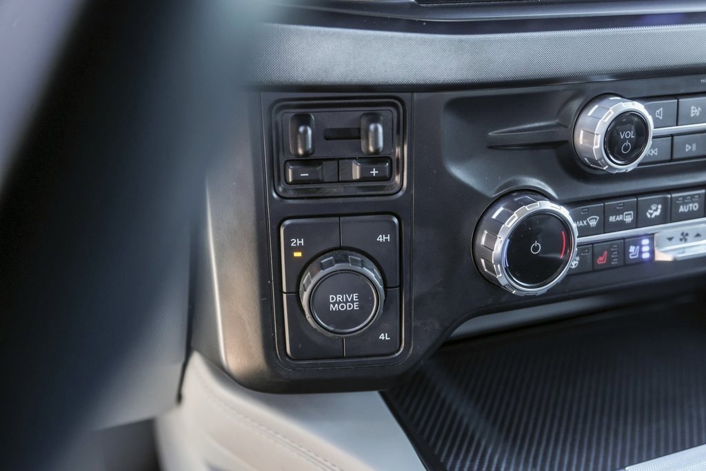 Used 2024 Ford F450 Limited w/ FX4 Off-Road Package image 23