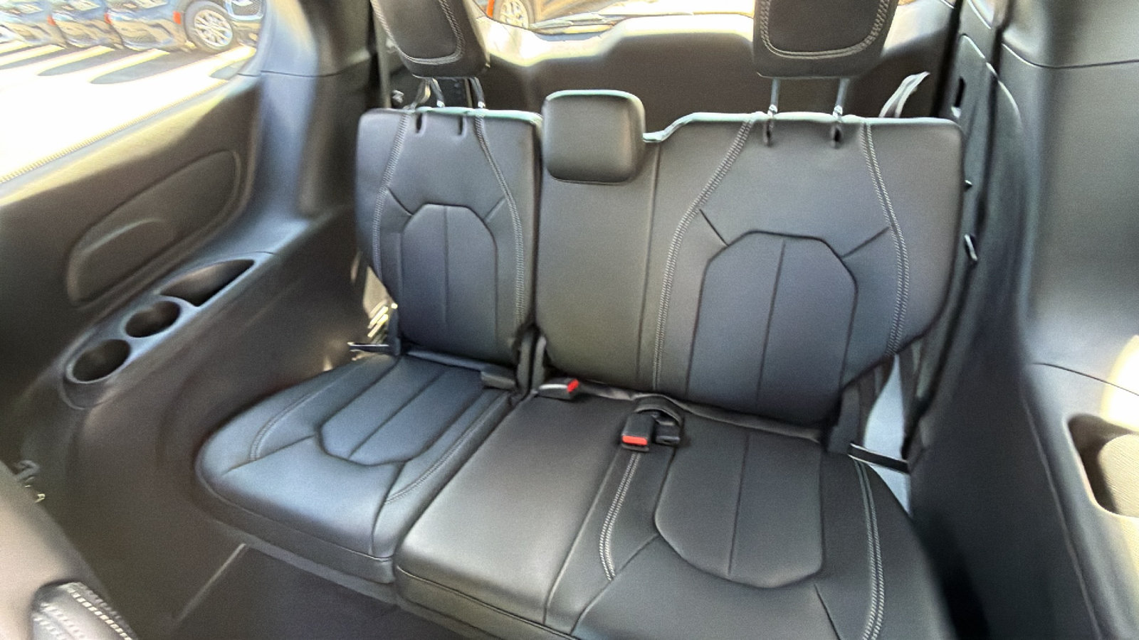 New 2027 Chrysler Pacifica LX FWD image 19