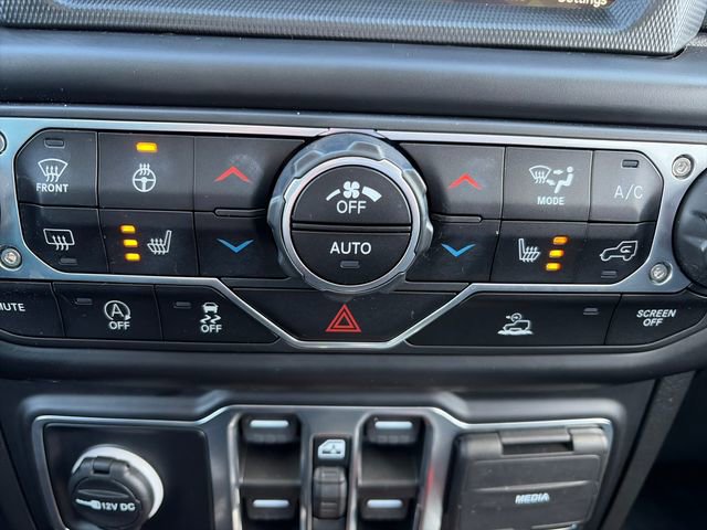 Used 2022 Jeep Gladiator Sport image 40