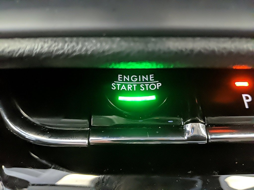 Used 2023 Lincoln Corsair FWD w/ Equipment Group 101A image 23